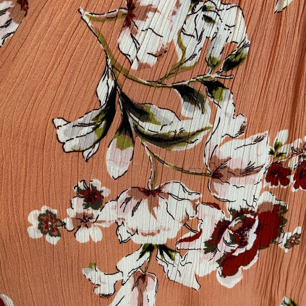 Anama floral maxi dress, with adjustable rouched shoulders - Picture 3 of 9